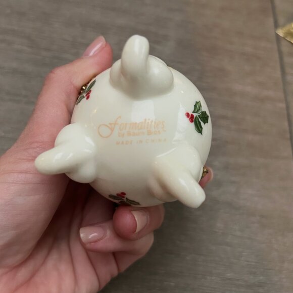 Formalities by Baum Brothers Porcelain Egg - Picture 4 of 6